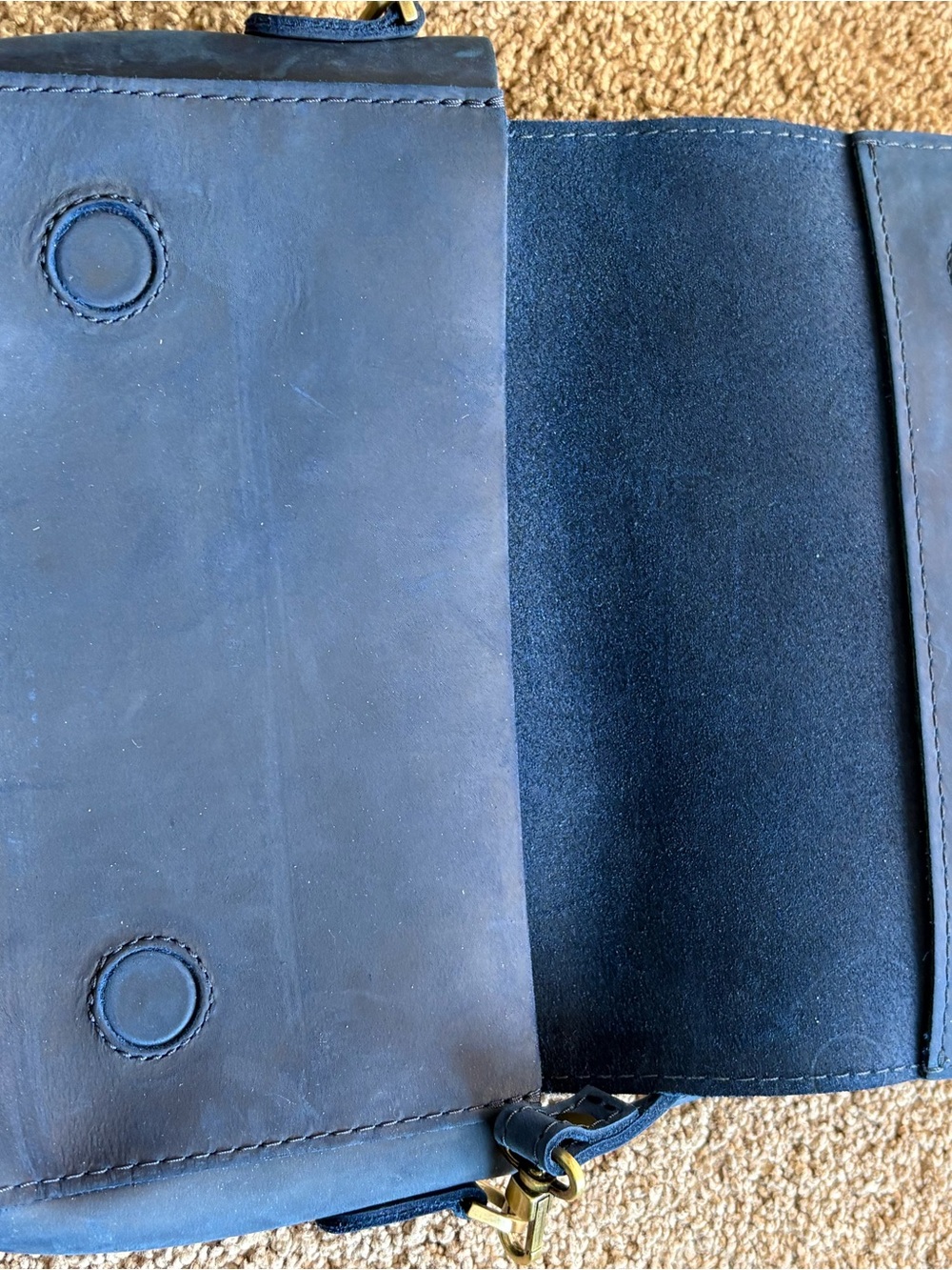 Portland Leather Blue Metro Crossbody Shoulder Bag - Picture 3 of 6